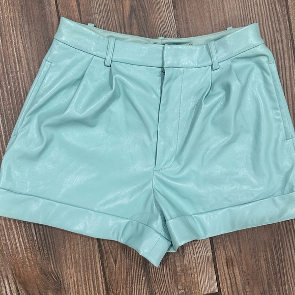 Alice + Olivia Mint Faux Leather High-Waist Mini Cuffed  Shorts - Picture 8 of 15